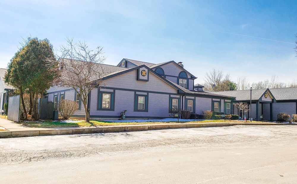 S. Cleveland Avenue Medical Building: 754 S Cleveland Ave, Mogadore, OH 44260